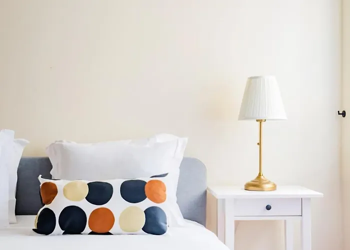 Marques De Pombal Classical Living