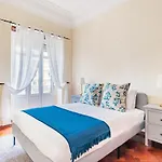 Апартаменты Marques De Pombal Classical Living