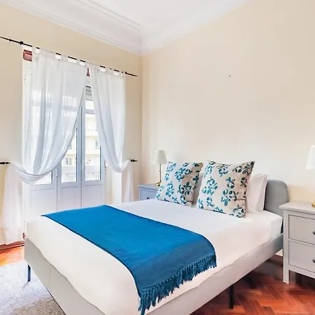 Marques De Pombal Classical Living Lisbon