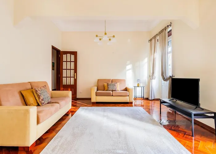 Marques De Pombal Classical Living